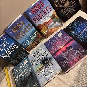 Nora Roberts Book Collection of 8